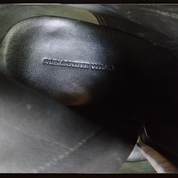 NWT Alexander WANG Gabi Rose Print Black Pebbled Leather Cutout Heel Boots - Picture 9 of 12